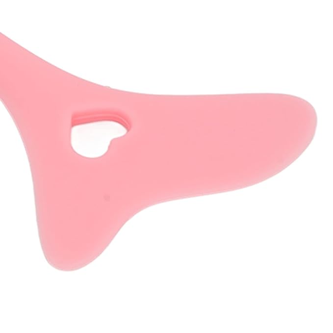 Silicone Eyeliner Stencil Wing Tips Mascara Drawing Lipstick Wearing Tool